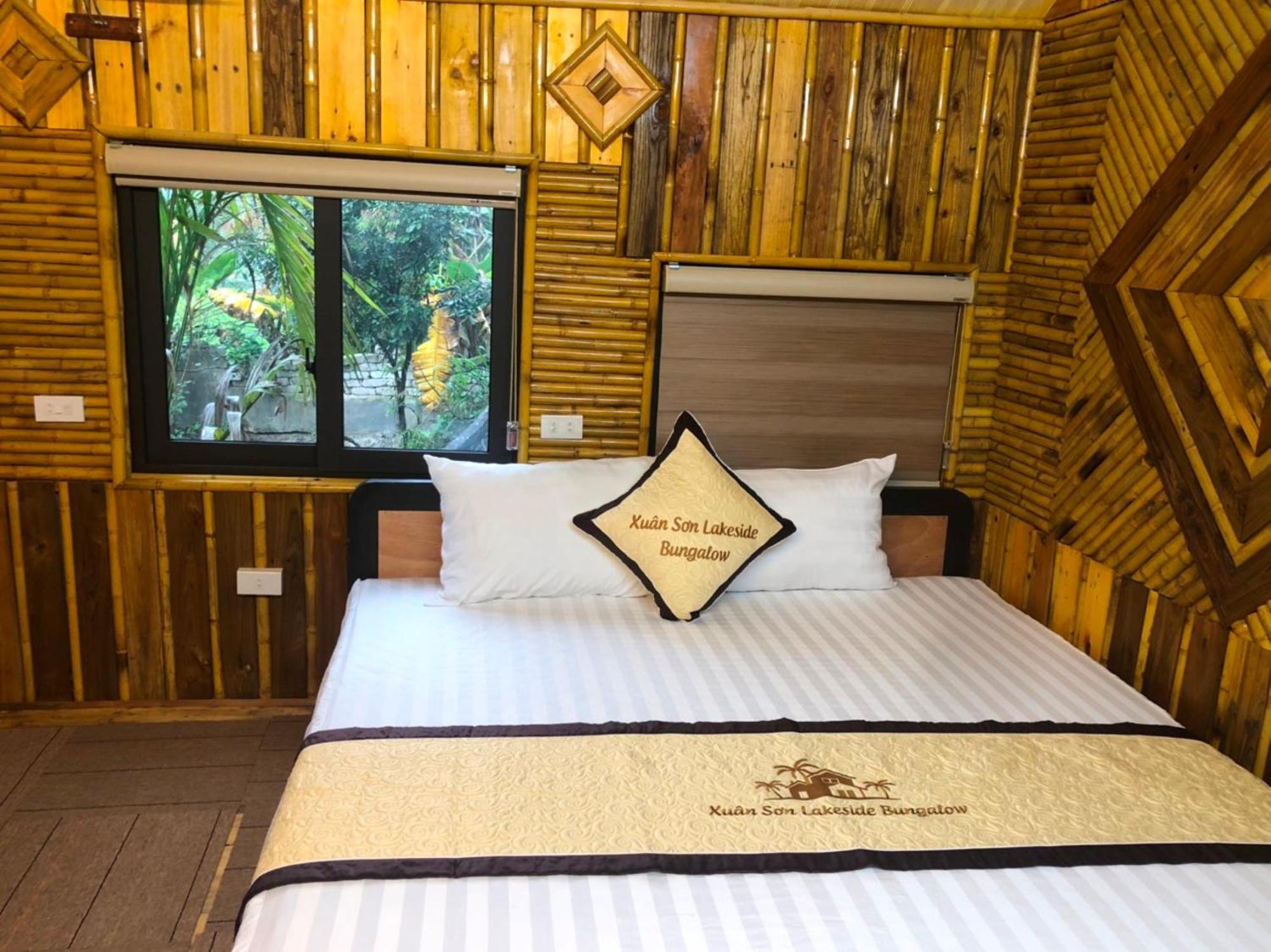 Xuan Son Lakeside Bungalow Ninh Bình Extérieur photo