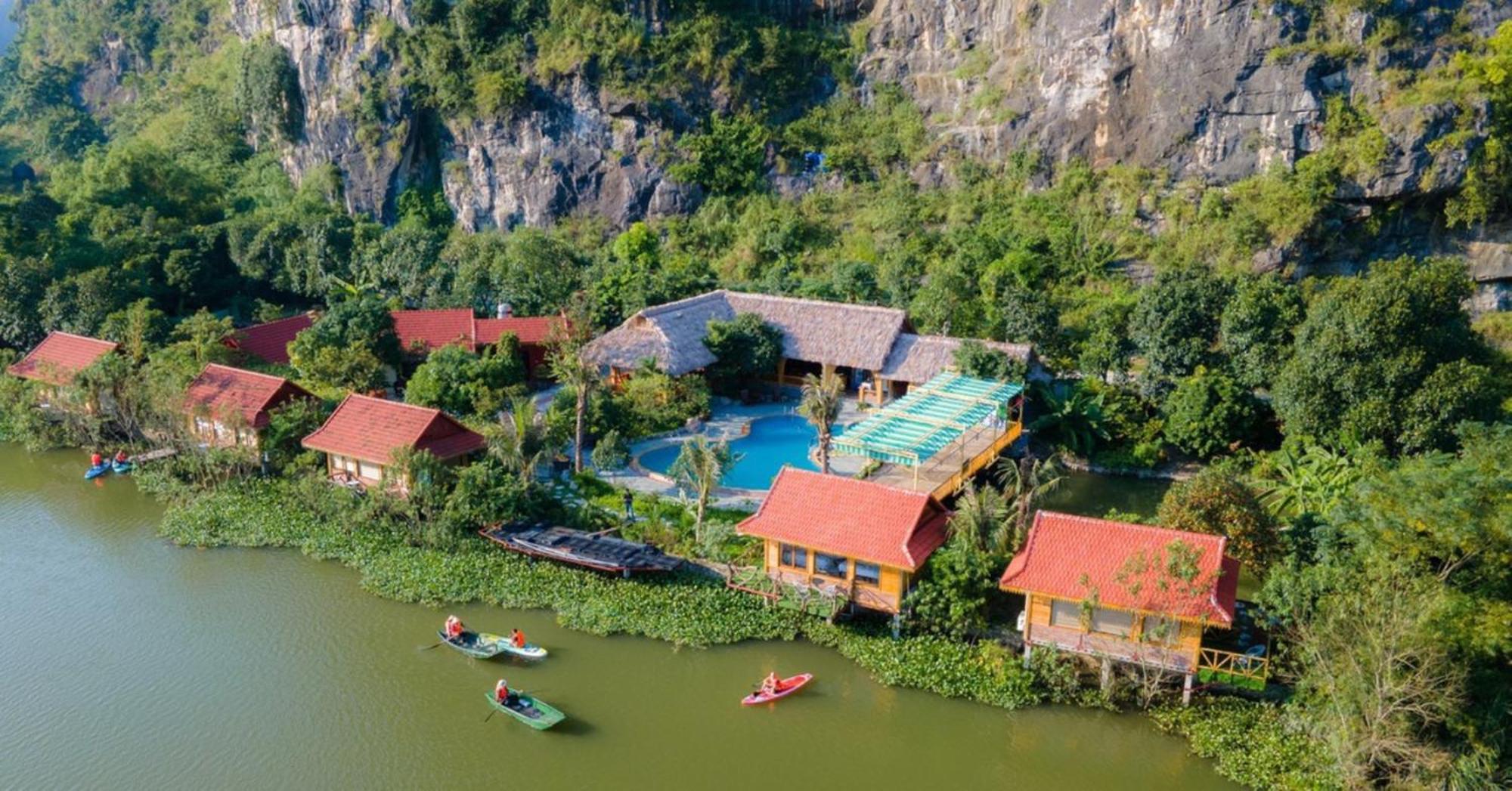 Xuan Son Lakeside Bungalow Ninh Bình Extérieur photo