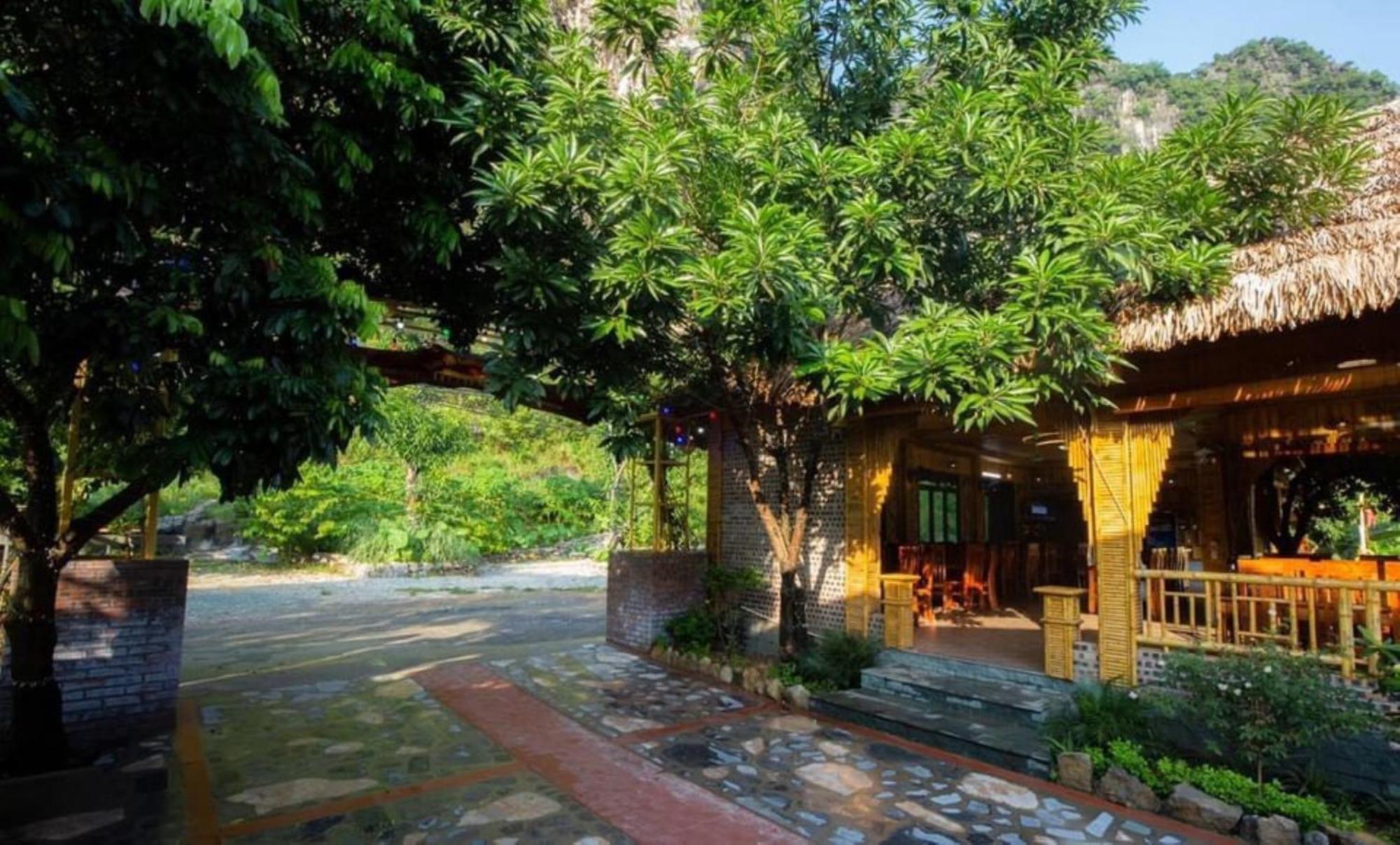 Xuan Son Lakeside Bungalow Ninh Bình Extérieur photo