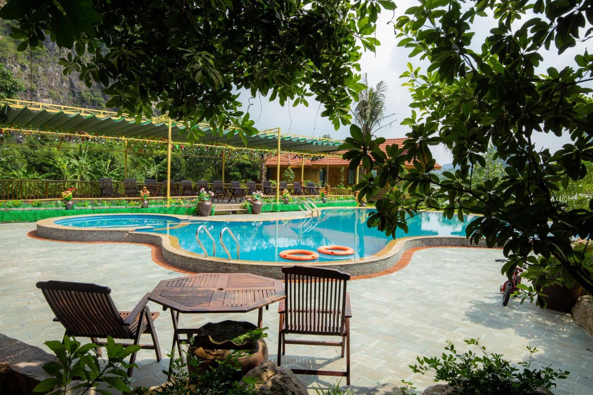 Xuan Son Lakeside Bungalow Ninh Bình Extérieur photo