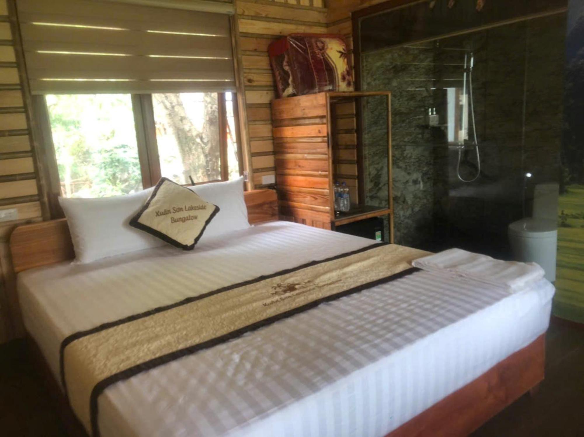 Xuan Son Lakeside Bungalow Ninh Bình Extérieur photo