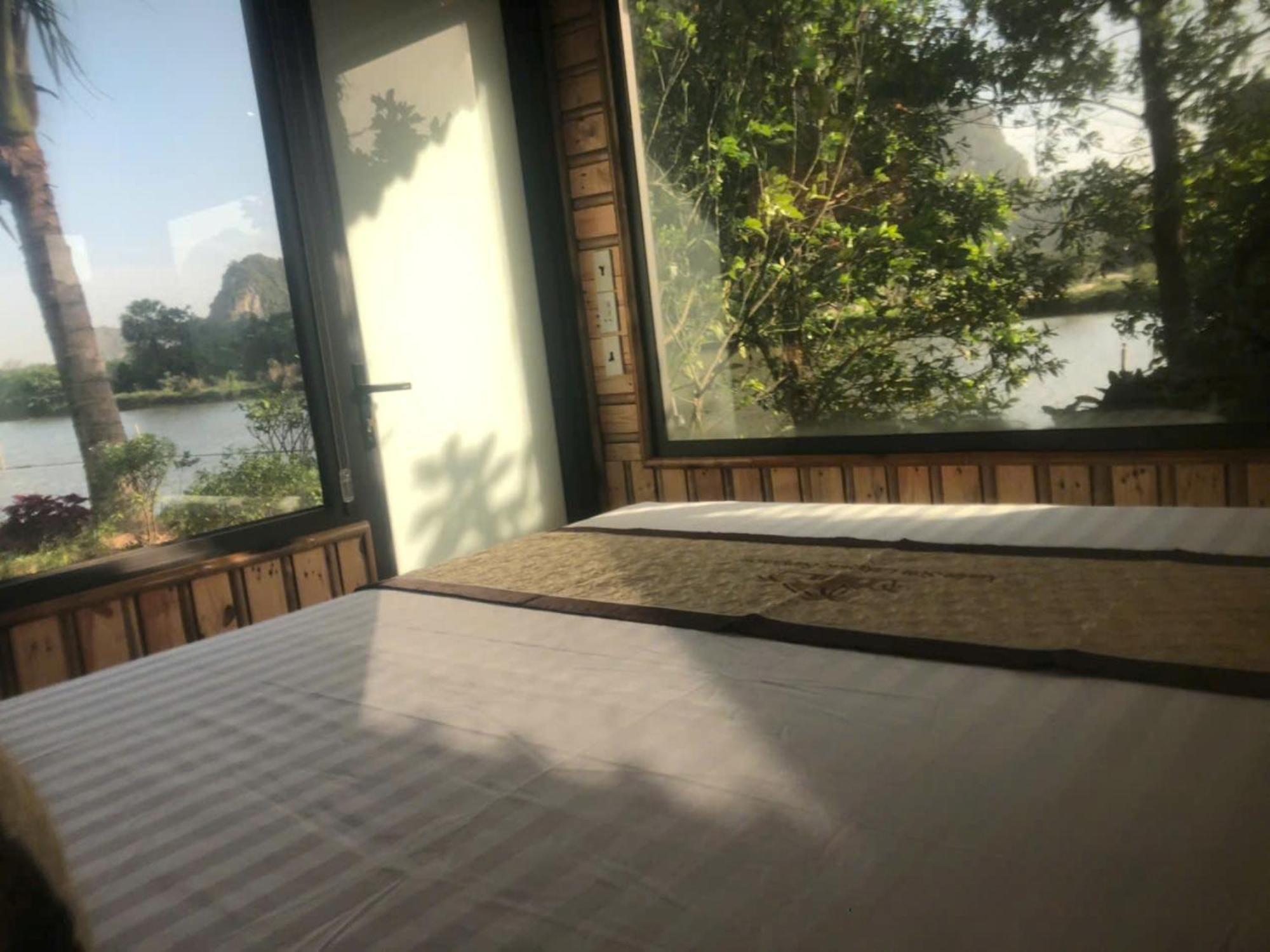 Xuan Son Lakeside Bungalow Ninh Bình Extérieur photo